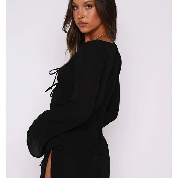 new whitefox New Flame Mini Skirt Black - Picture 2 of 10